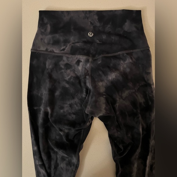 Align High-Rise Pant 28” - Picture 3 of 5